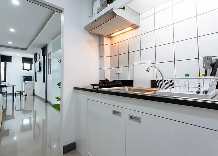 Apartment P4 Silom Large 2beds Full Kitchen Wifi 4-6pax Bangkok